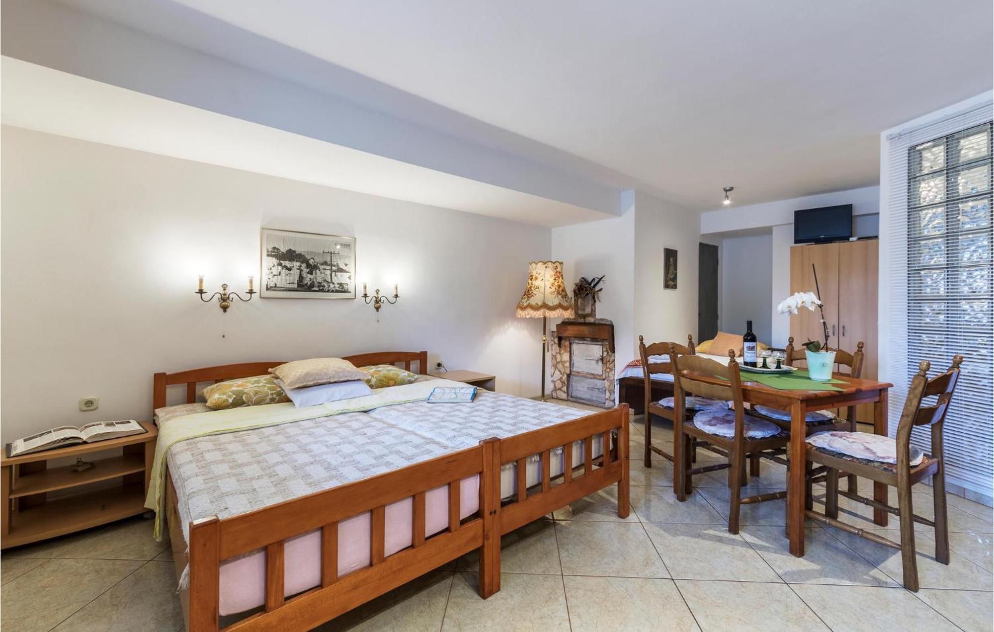 Awesome Studio In Pula With Wifi Exterior foto