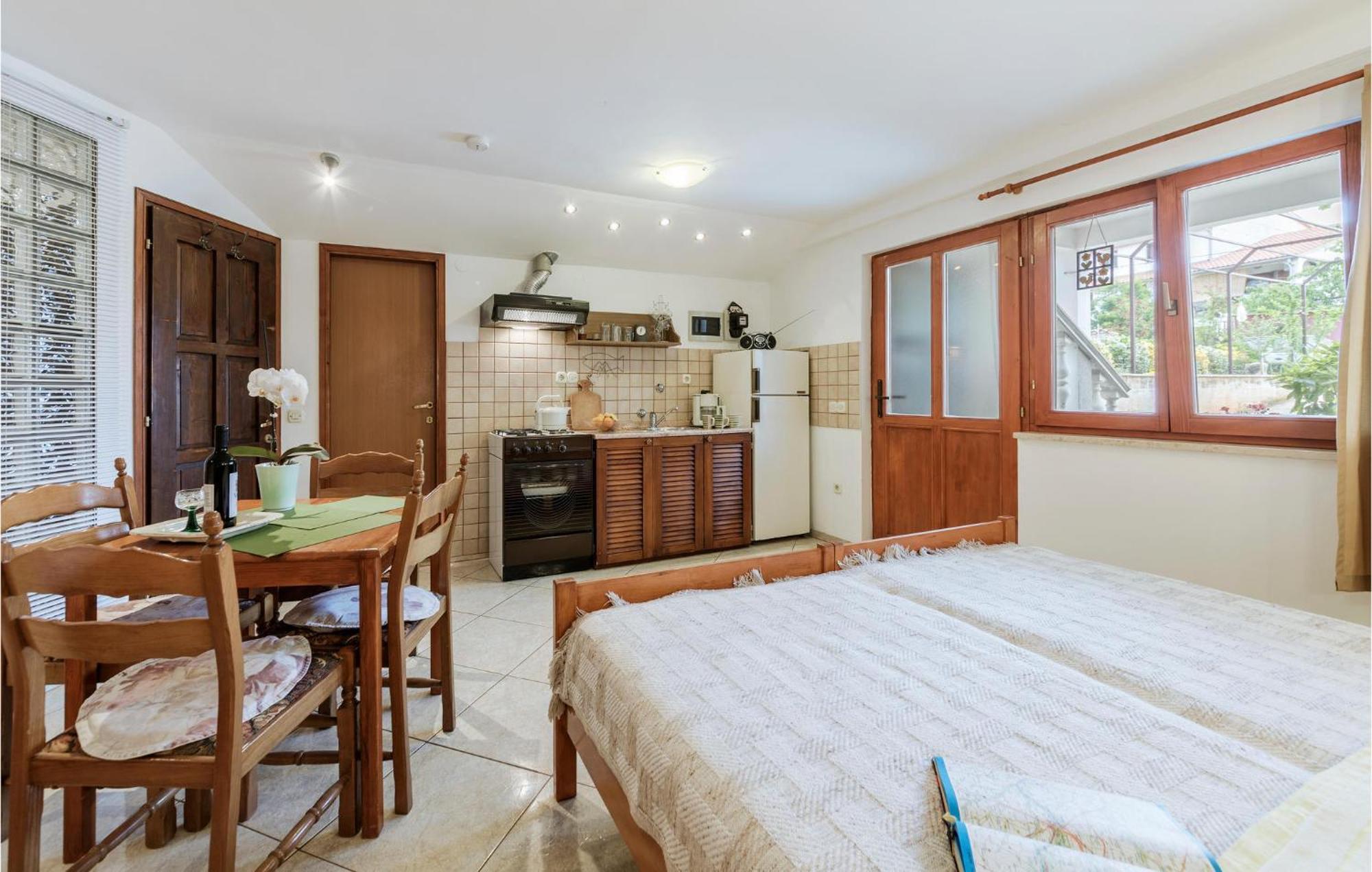 Awesome Studio In Pula With Wifi Exterior foto
